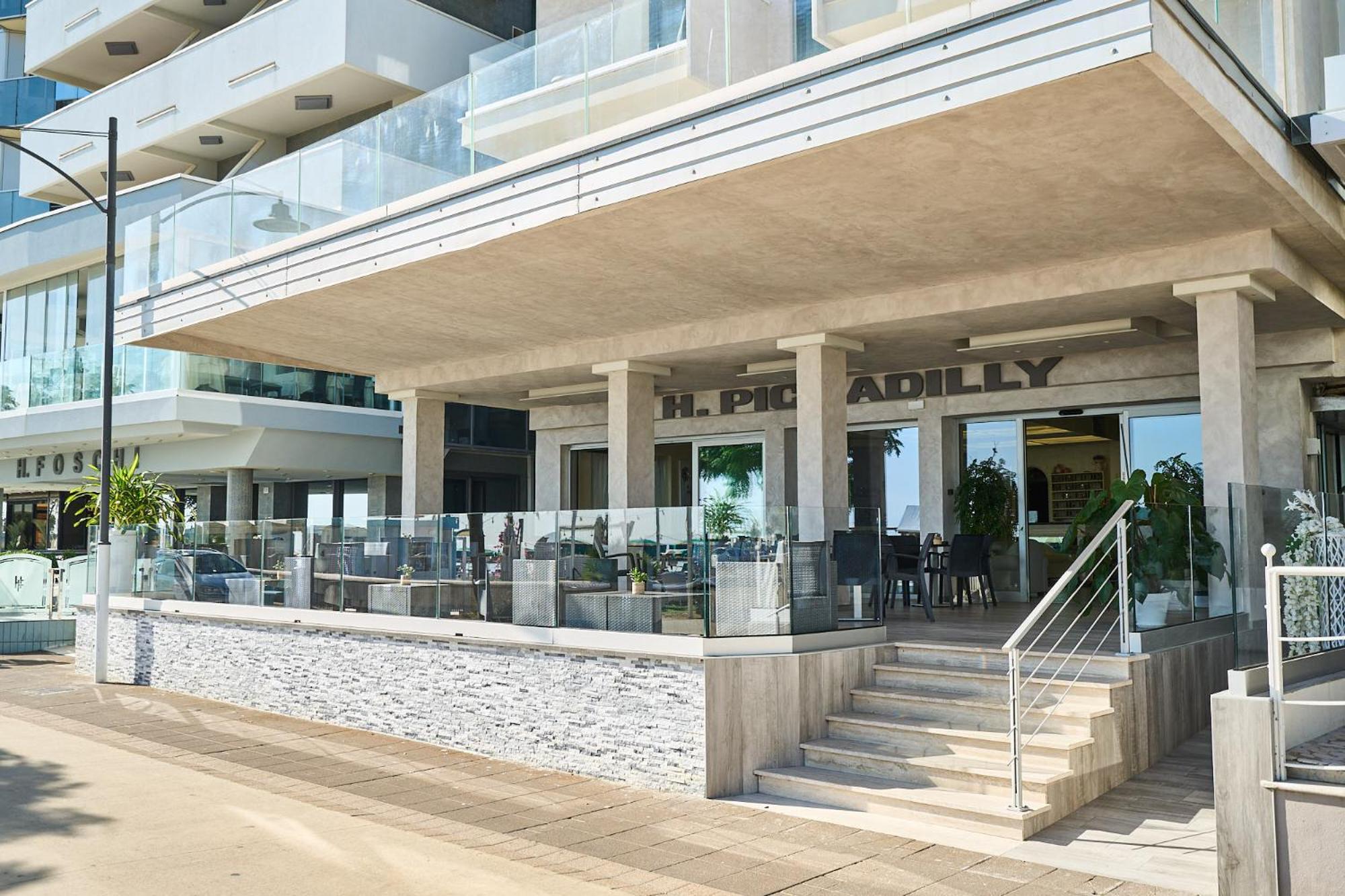 Hotel Piccadilly Bellaria-Igea Marina Exterior photo