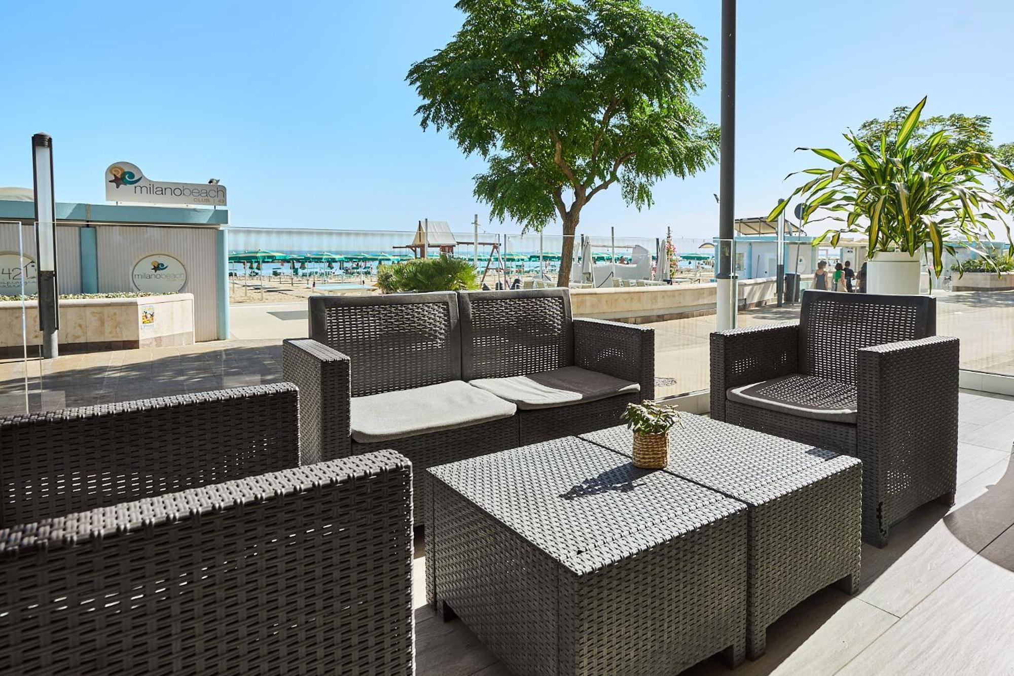 Hotel Piccadilly Bellaria-Igea Marina Exterior photo