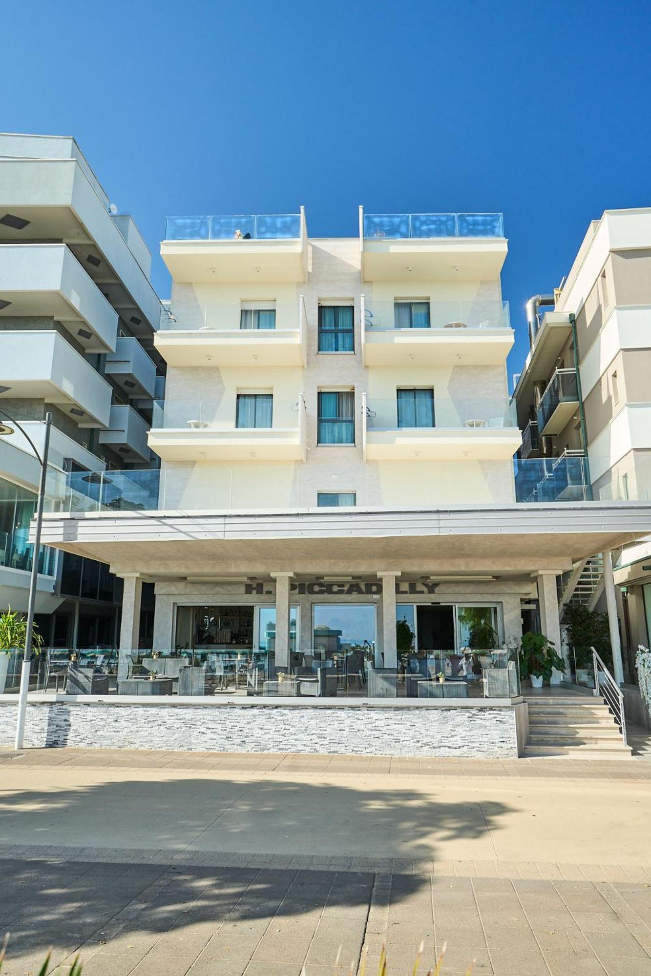 Hotel Piccadilly Bellaria-Igea Marina Exterior photo