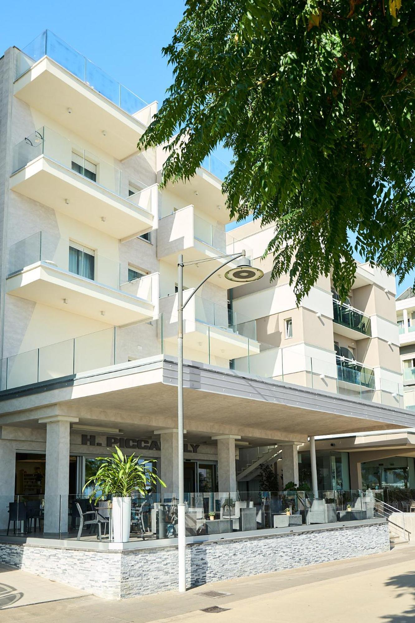Hotel Piccadilly Bellaria-Igea Marina Exterior photo
