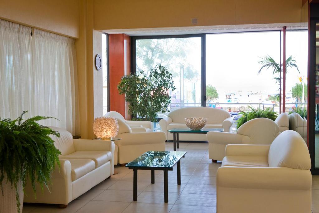 Hotel Piccadilly Bellaria-Igea Marina Exterior photo